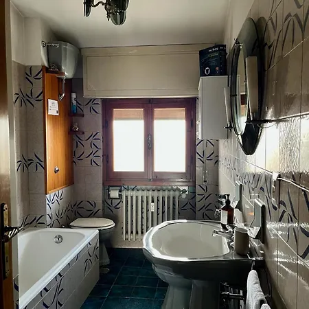 Settesanti Vintage Attic