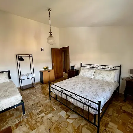 Settesanti Vintage Attic Apartment *